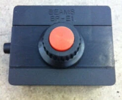 Universal Deluxe Battery Powered Ignitor W/ Knob - 03300 5 Universal Deluxe Battery Powered Ignitor W/ Knob - 03300 -Bbq Discount Store 03300 94947.1690807648.1500.1500