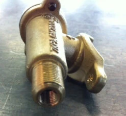 Charbroil, Turbo Brass Clamp-on Valve - 3701C -Bbq Discount Store 3701ca 86388.1684508312.1500.1500