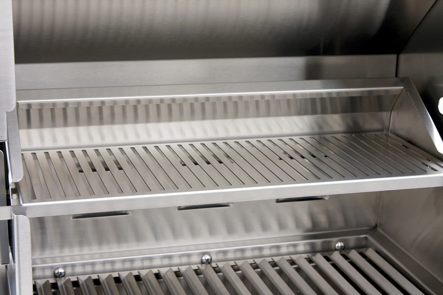 Solaire 21" Deluxe Infrared Built-In Grill - SOL-IRBQ-21GIRXL 4 Solaire 21" Deluxe Infrared Built-In Grill - SOL-IRBQ-21GIRXL - Image 2